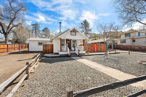 Photo of 539 Lincoln Avenue, Prescott, AZ 86301 (MLS # 1080329)