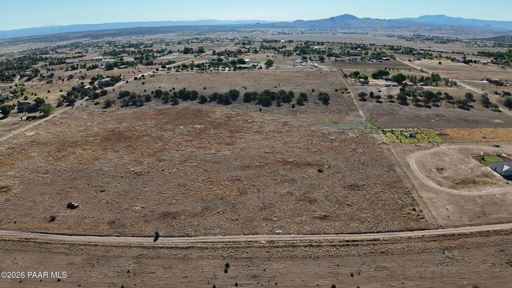 Photo of 0 N Antelope Road, Paulden, AZ 86334 (MLS # 1080524)