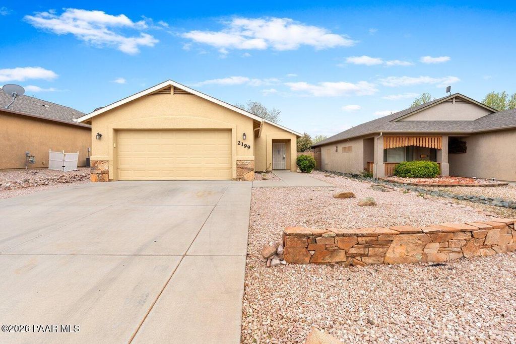 Photo of 2199 Sirus Drive, Chino Valley, AZ 86323 (MLS # 1081248)