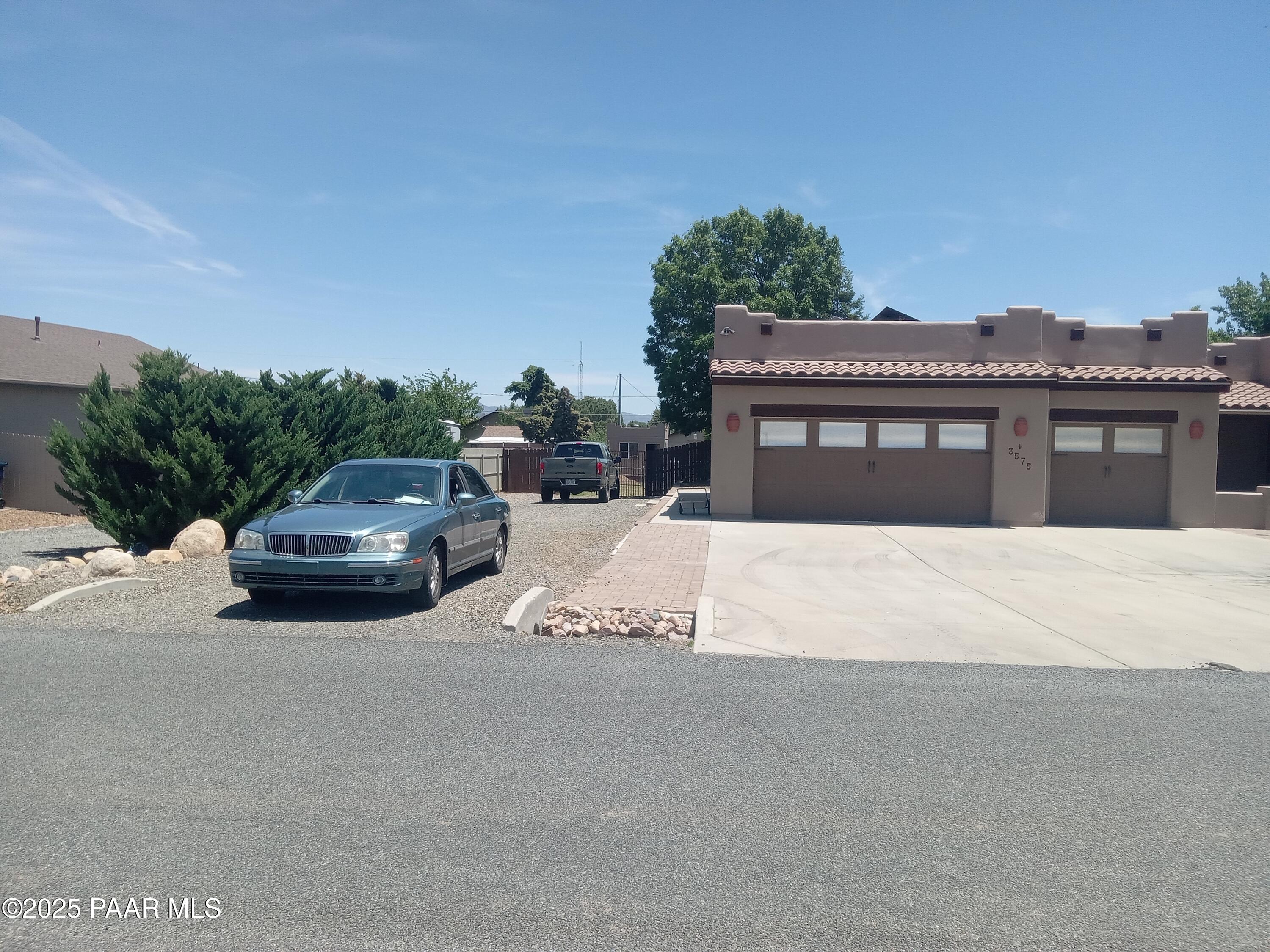 3575 N Meadowlark Drive