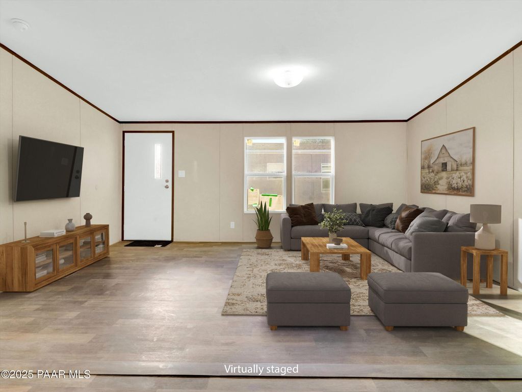 Photo of 19500 E Gregory Street #16, Black Canyon City, AZ 85324 (MLS # 1078084)