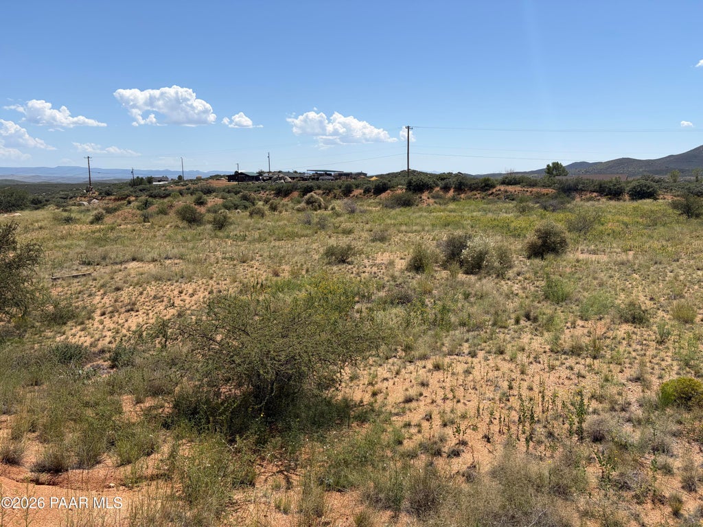 Photo of 100 N Montana Vly Road, Dewey-Humboldt, AZ 86327 (MLS # 1084886)