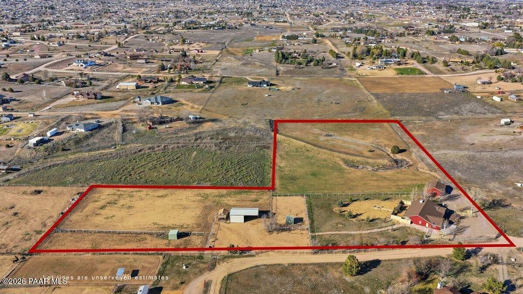 Photo of 2550 W Canta Libre Road, Chino Valley, AZ 86323 (MLS # 1079959)