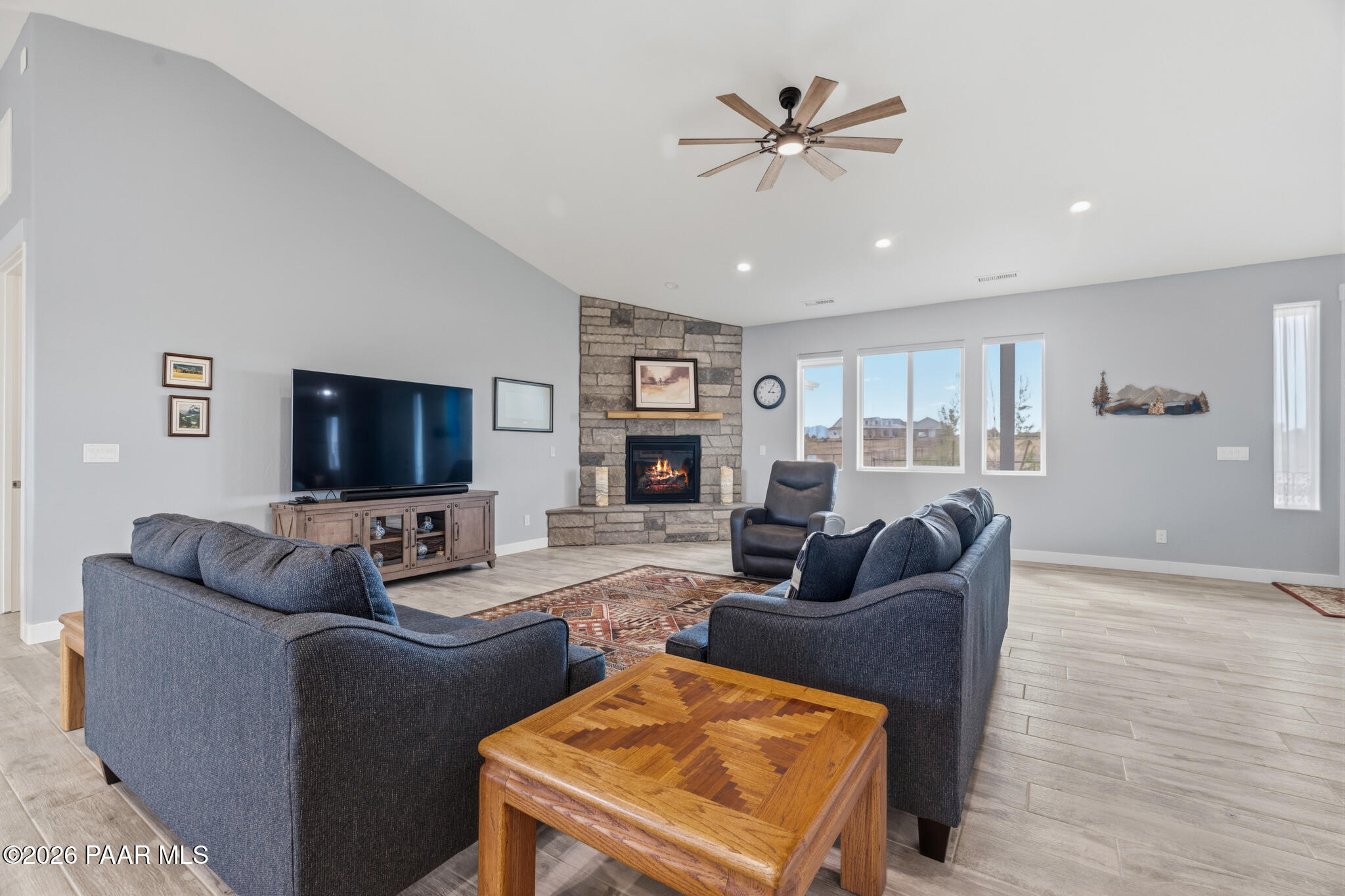 10337 N High Plains Trail