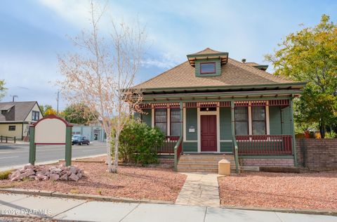 Photo of 302 N Virginia Street, Prescott, AZ 86301 (MLS # 1079637)