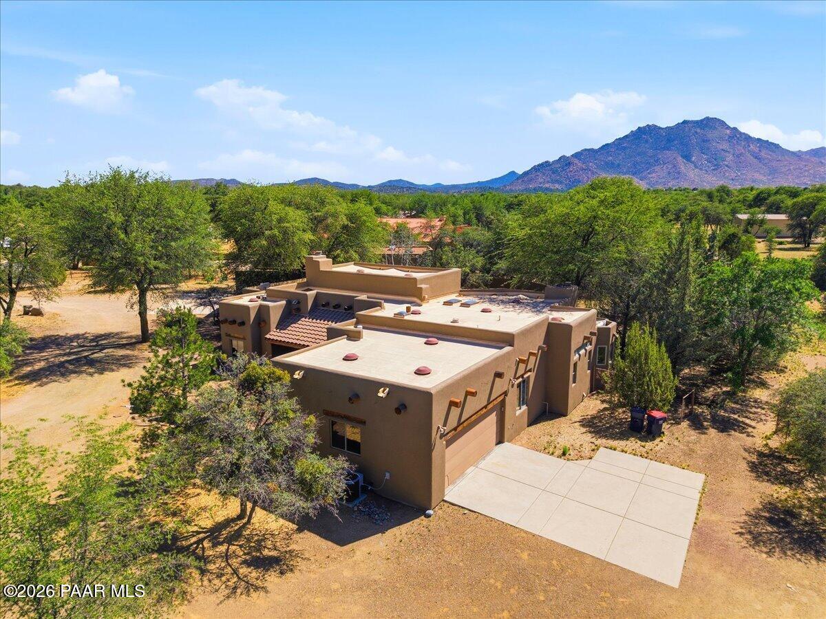 8800 N Live Oak Drive