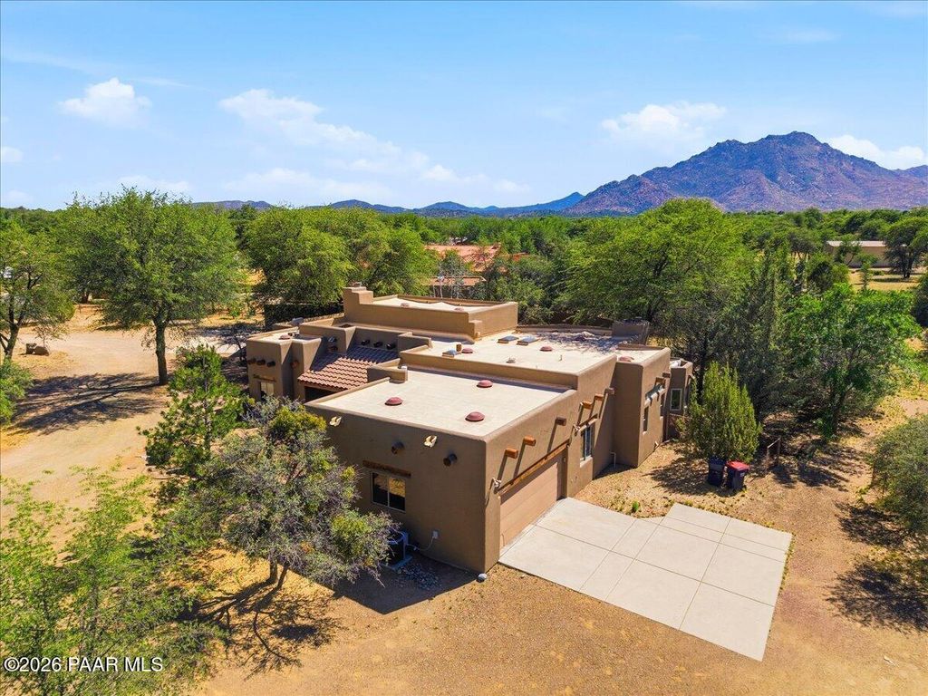 Photo of 8800 N Live Oak Drive, Prescott, AZ 86305 (MLS # 1083297)