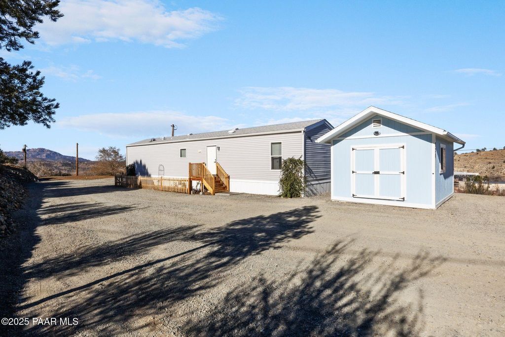 Photo of 520 N Rojo Road, Prescott, AZ 86303 (MLS # 1078255)