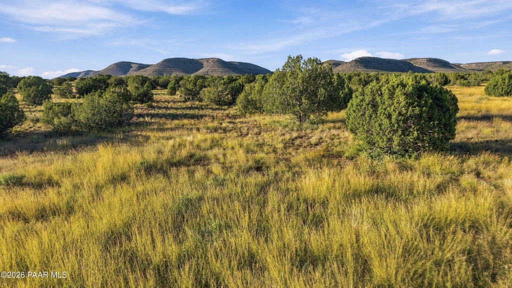 Photo of 0 Anasazi Sunset Trail, Paulden, AZ 86334 (MLS # 1085745)