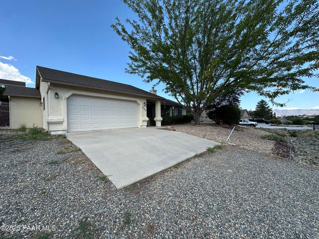 Photo of 9120 E Swift Trail Drive, Prescott Valley, AZ 86314 (MLS # 1076938)