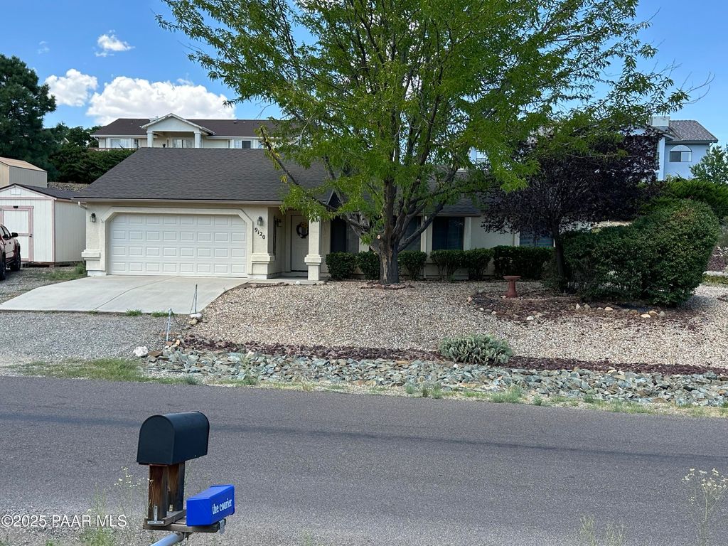 Photo of 9120 E Swift Trail Drive, Prescott Valley, AZ 86314 (MLS # 1076938)