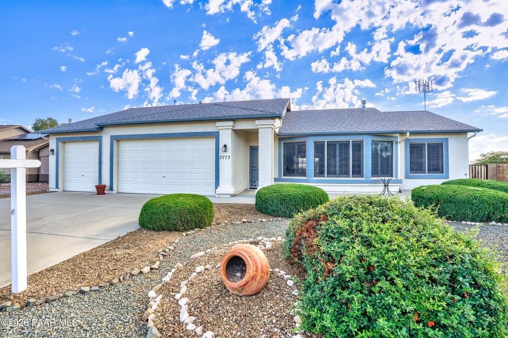 Photo of 7773 N Painted Vista Drive, Prescott Valley, AZ 86315 (MLS # 1085646)