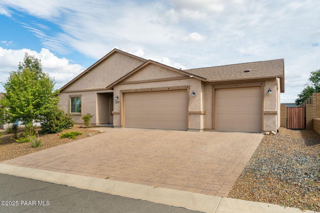 Photo of 377 Grafton Court, Chino Valley, AZ 86323 (MLS # 1077235)