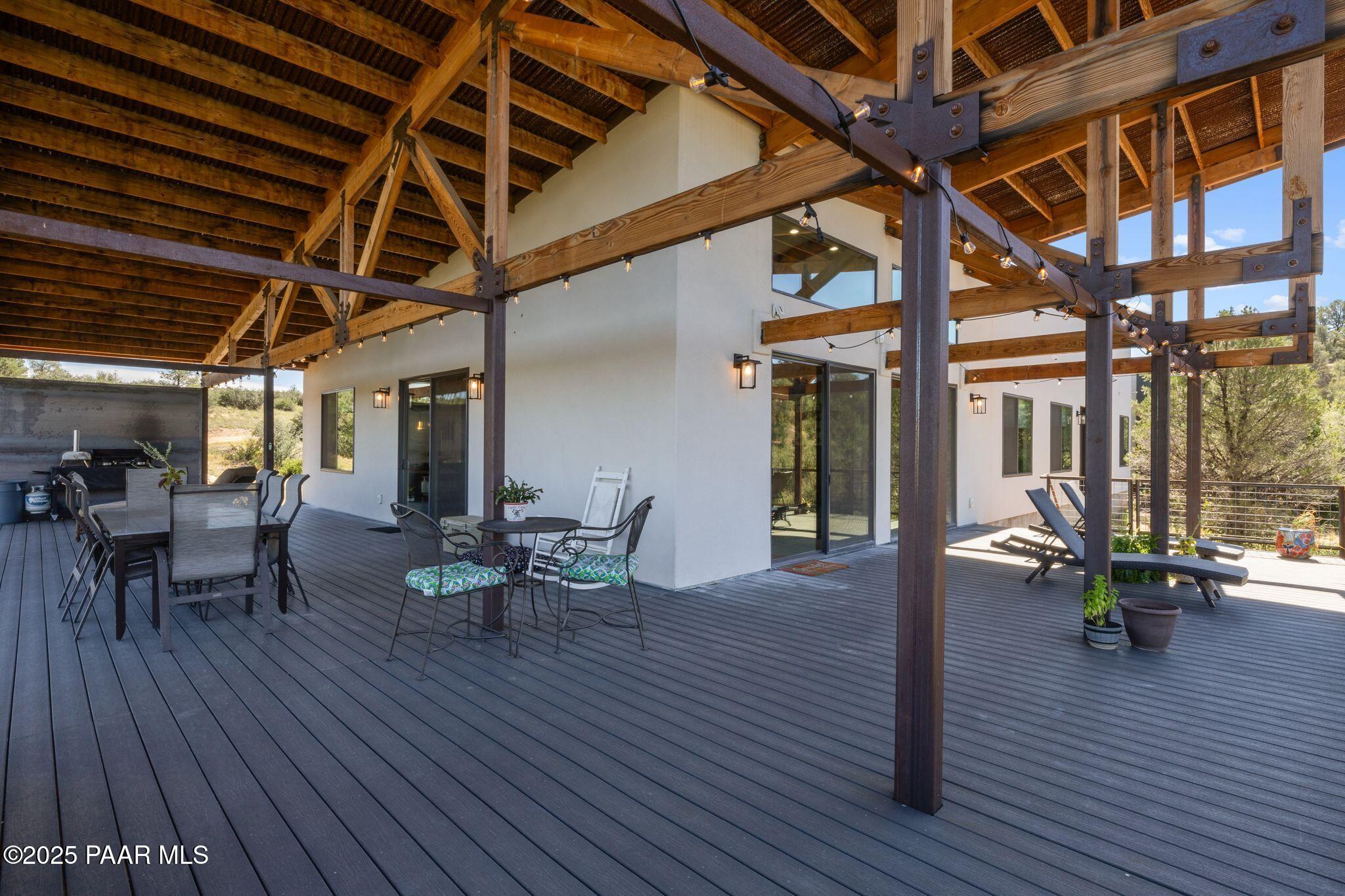 15221 N Unbridled Trail