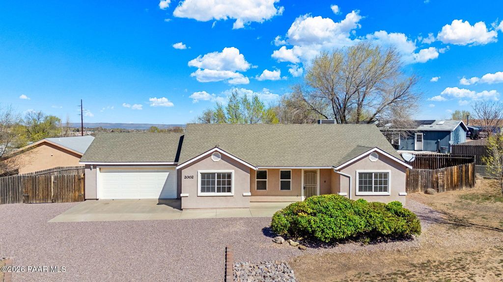 Photo of 2002 E Road 2 N, Chino Valley, AZ 86323 (MLS # 1080261)