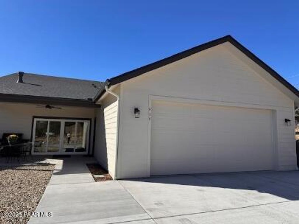 Photo of 620 Prescott Heights Drive, Prescott, AZ 86301 (MLS # 1078237)