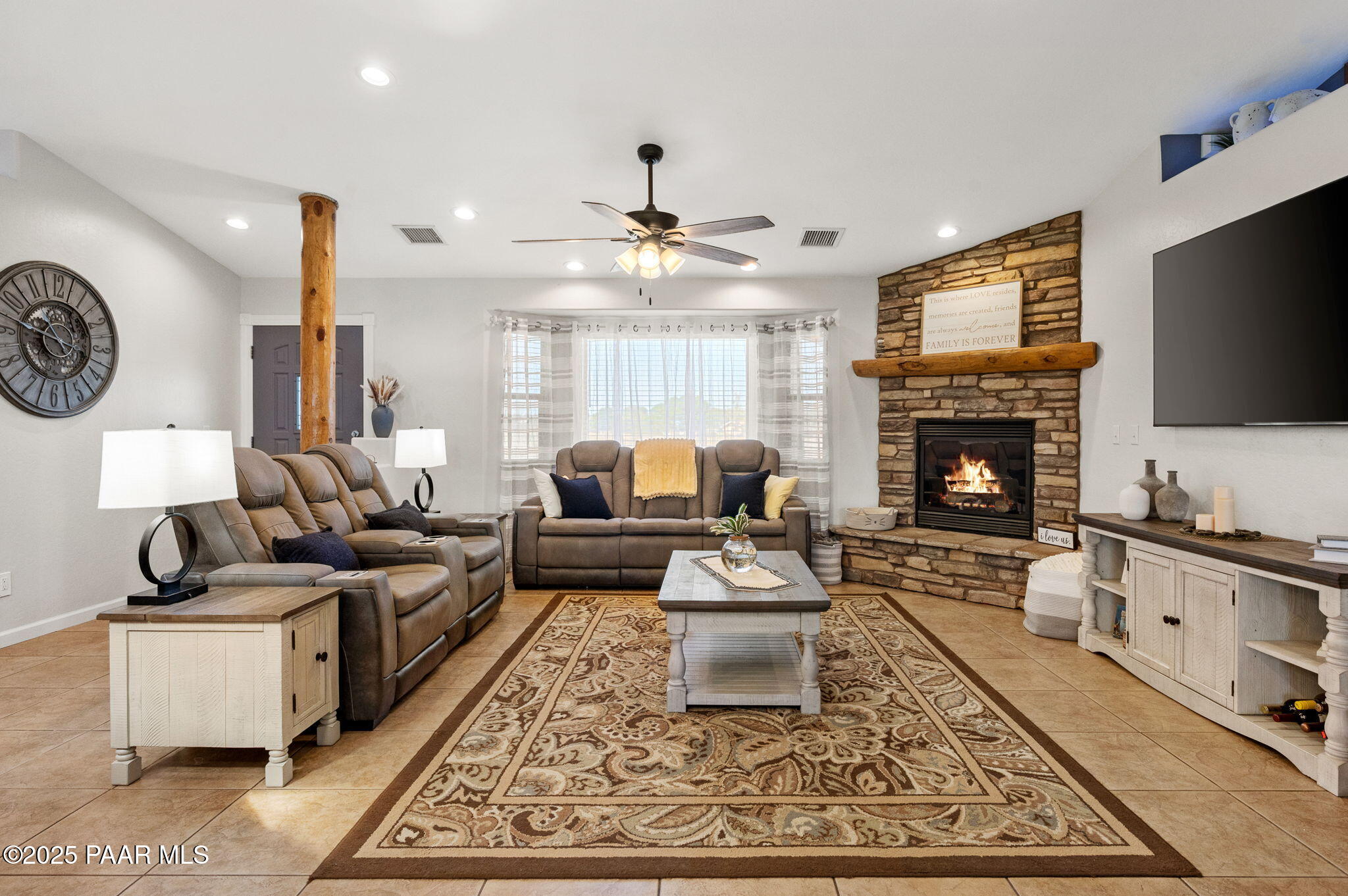 187 N Sycamore Vista Drive