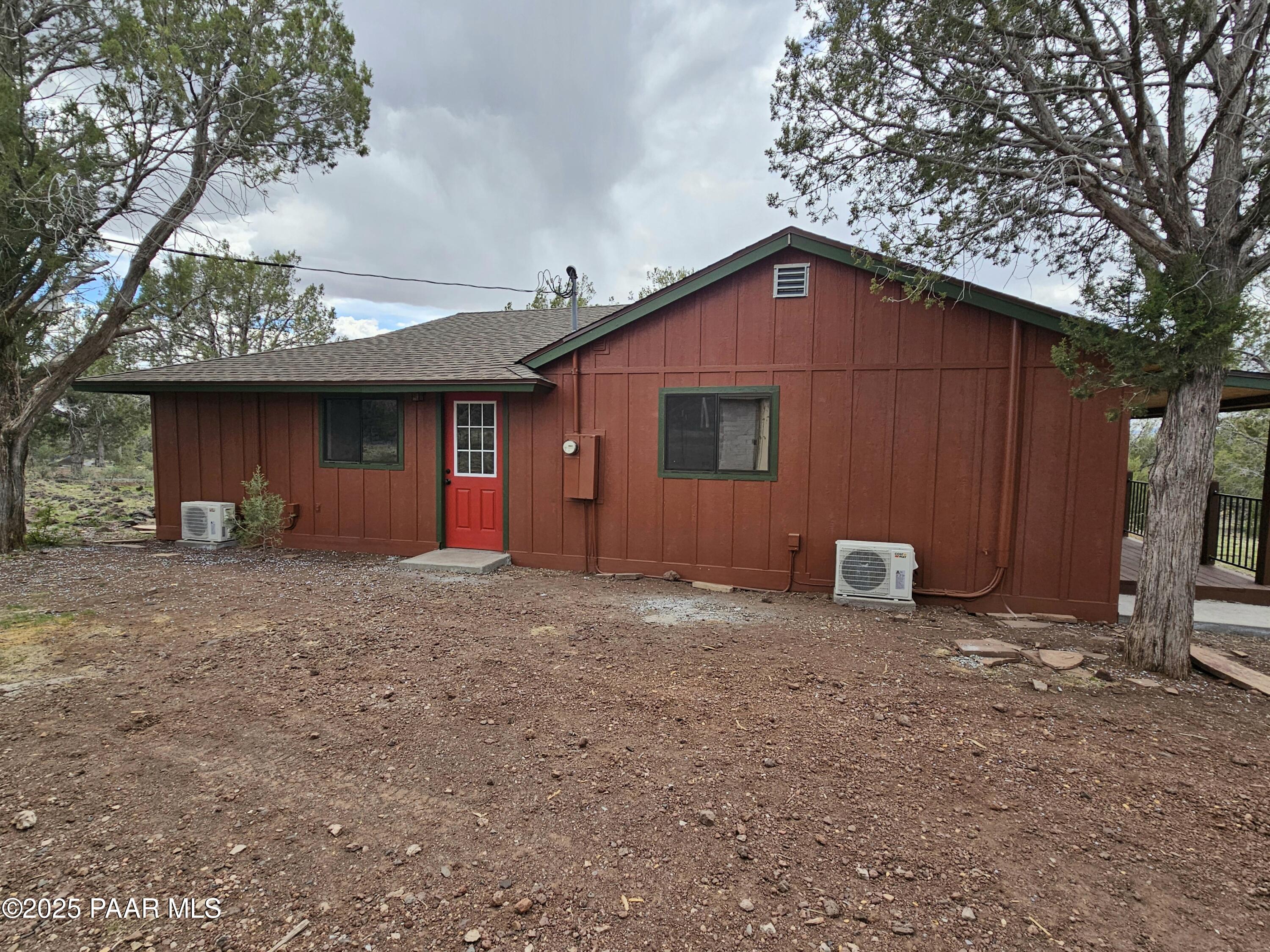 588 Mesa Drive