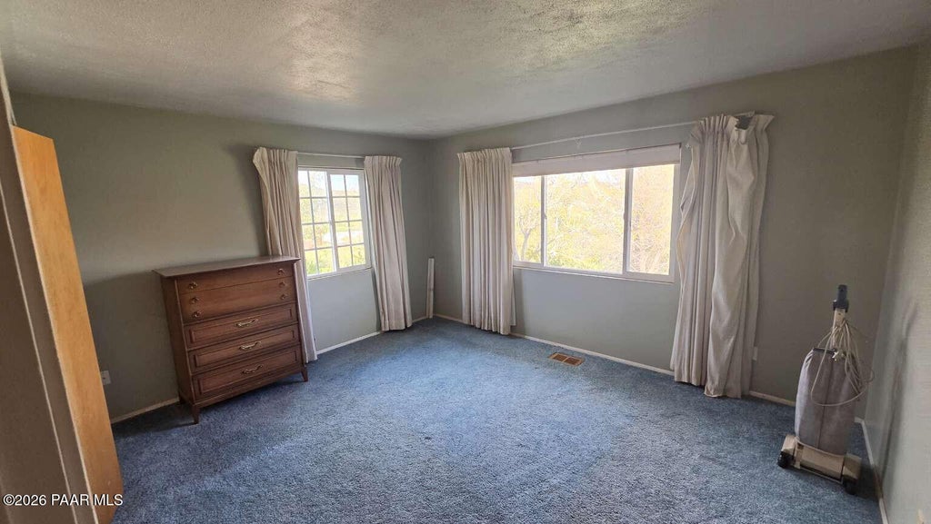 Photo of 10231 S Fir Street, Mayer, AZ 86333 (MLS # 1086073)