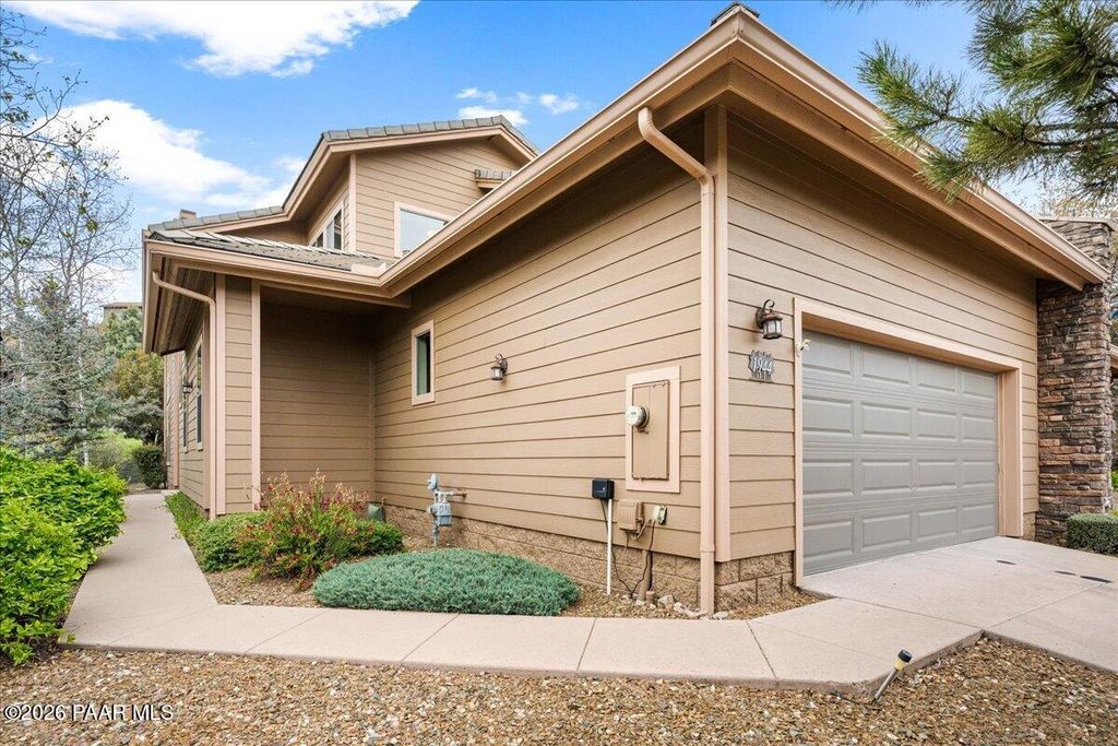 Photo of 1944 Lazy Meadow Lane, Prescott, AZ 86303 (MLS # 1080191)