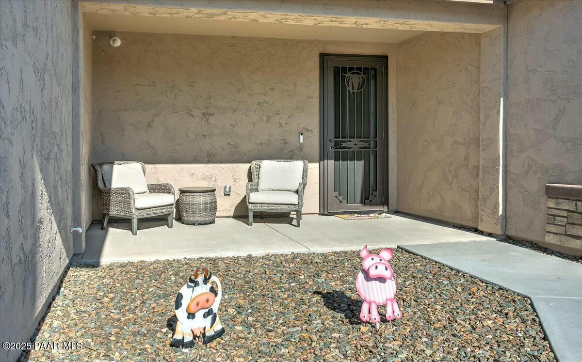 1680 Bainbridge Lane