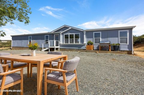 555 N Old Coach Trail Dewey-Humboldt AZ 86327