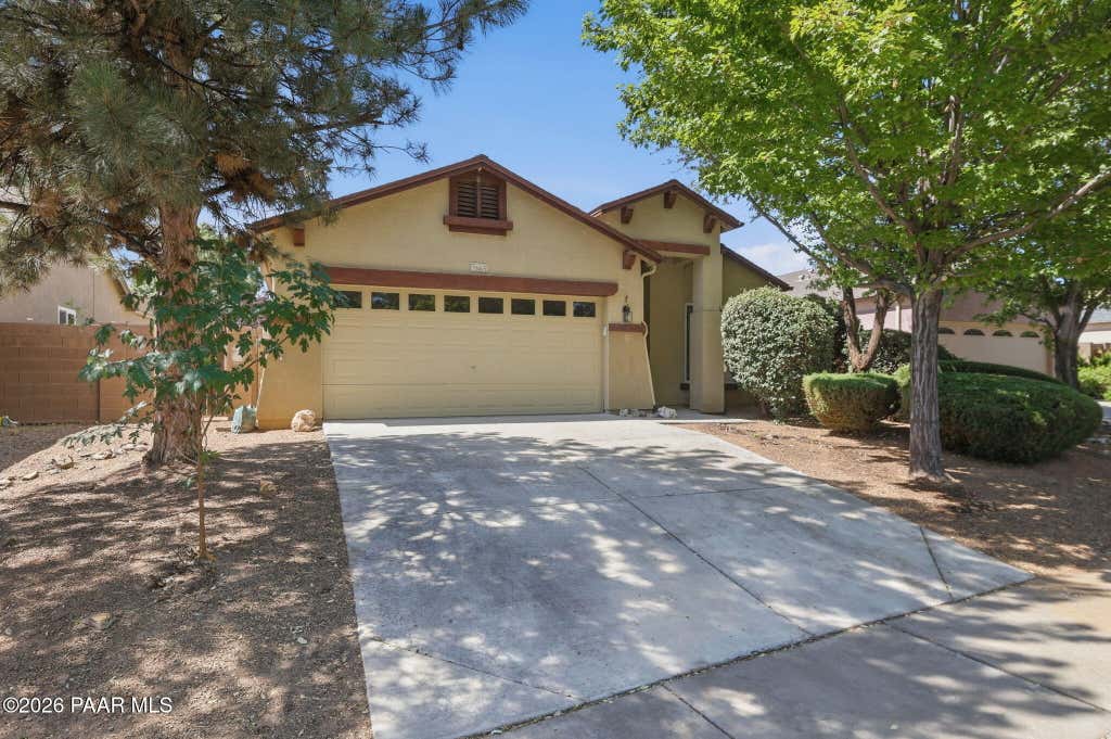 Photo of 7665 E Dusty Boot Road, Prescott Valley, AZ 86315 (MLS # 1084348)