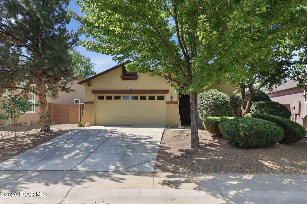 Photo of 7665 E Dusty Boot Road, Prescott Valley, AZ 86315 (MLS # 1084348)