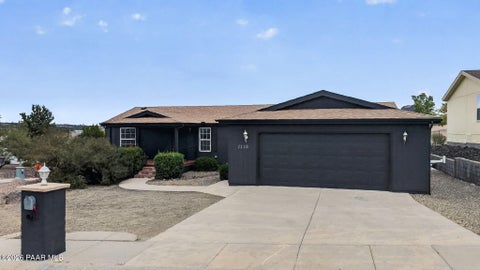 Photo of 1116 Samantha Street, Prescott, AZ 86301 (MLS # 1085907)