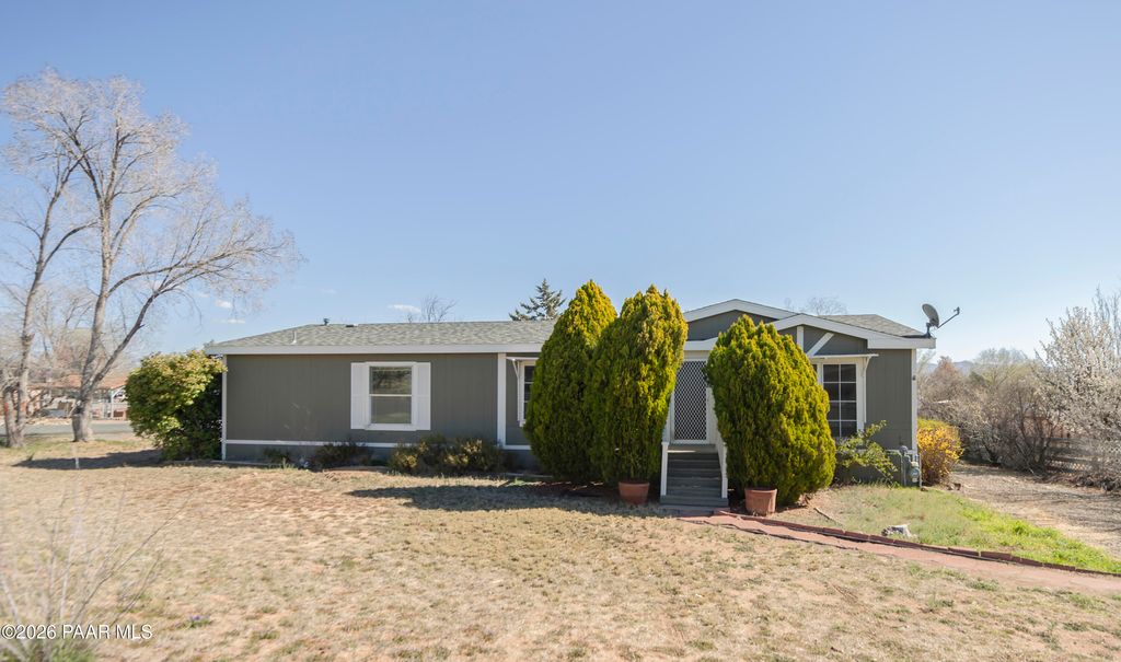 Photo of 6301 N Union Drive, Prescott Valley, AZ 86314 (MLS # 1080182)