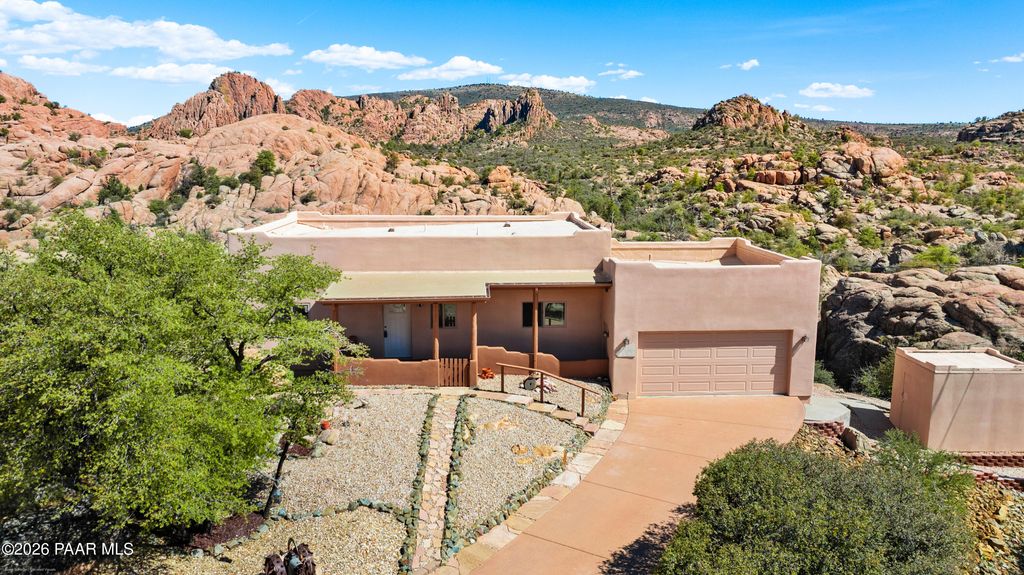 Photo of 4400 N Granite Gardens Drive, Prescott, AZ 86301 (MLS # 1080922)