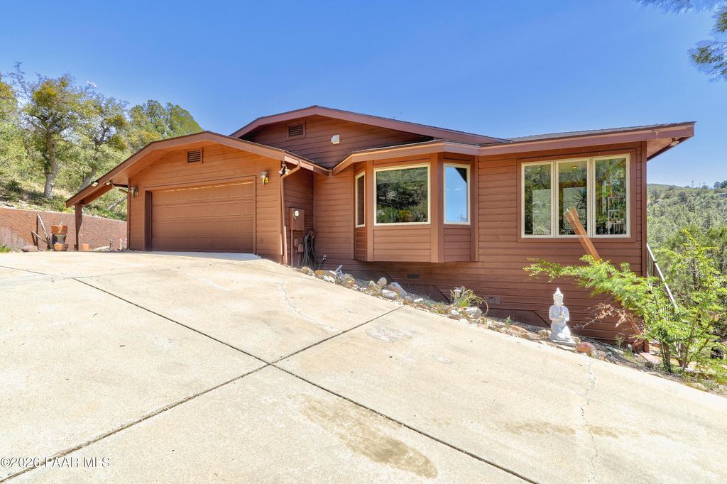 Photo of 155 Partridge Lane, Prescott, AZ 86303 (MLS # 1081372)