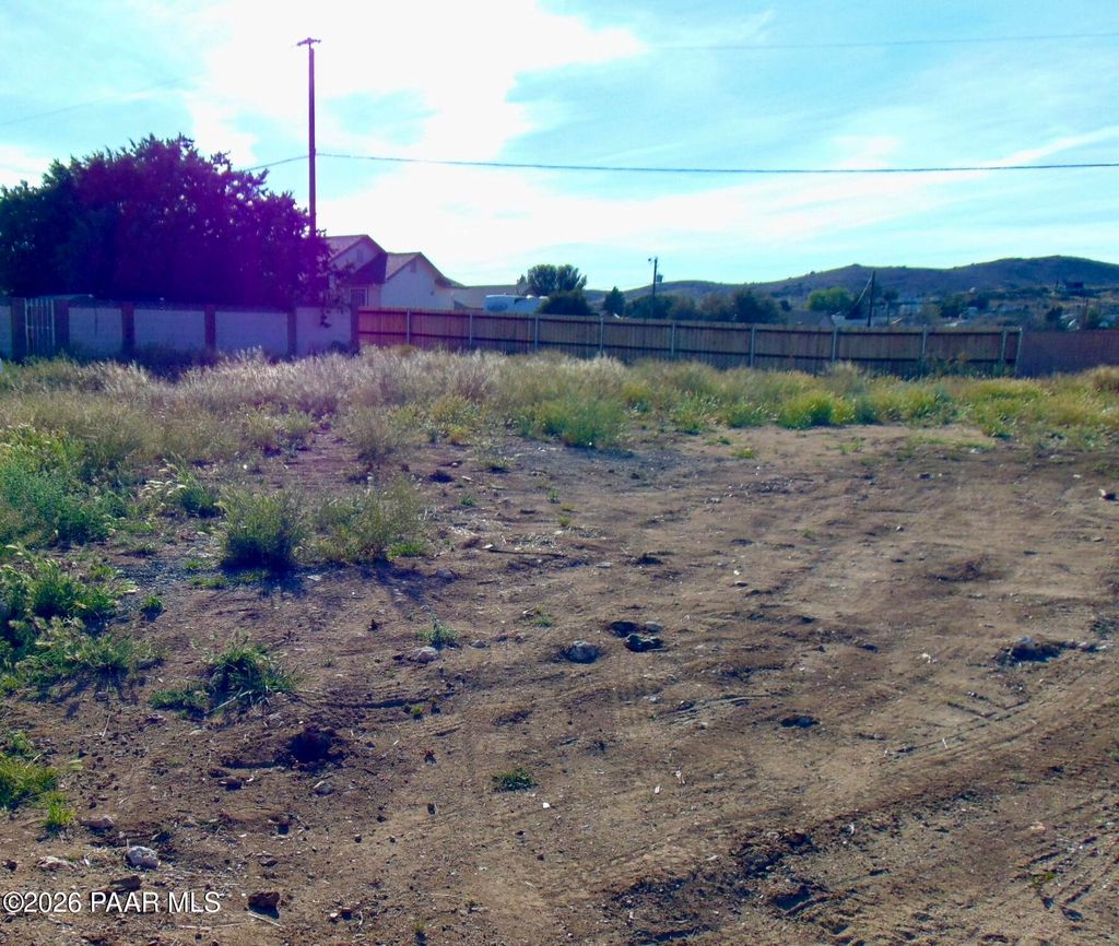 Photo of 20638 E Cedar Canyon Drive, Mayer, AZ 86333 (MLS # 1081164)