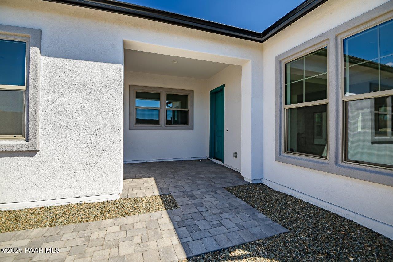 3205 Willow Butte Circle