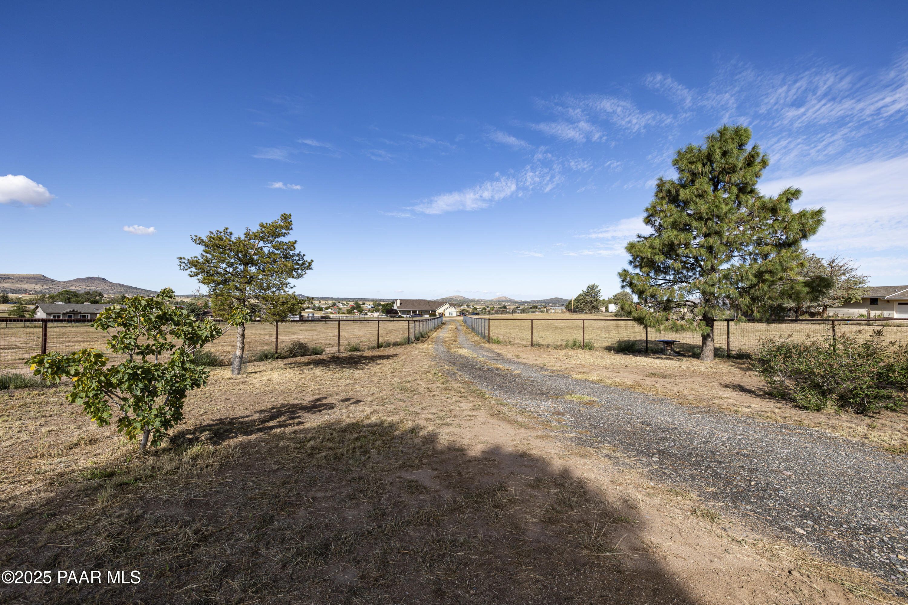 695 S Mountain View Road