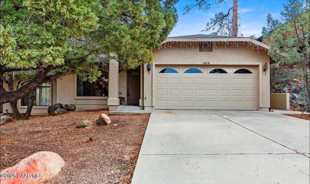 Photo of 1527 Sierry Peaks Drive #B, Prescott, AZ 86305 (MLS # 1078124)