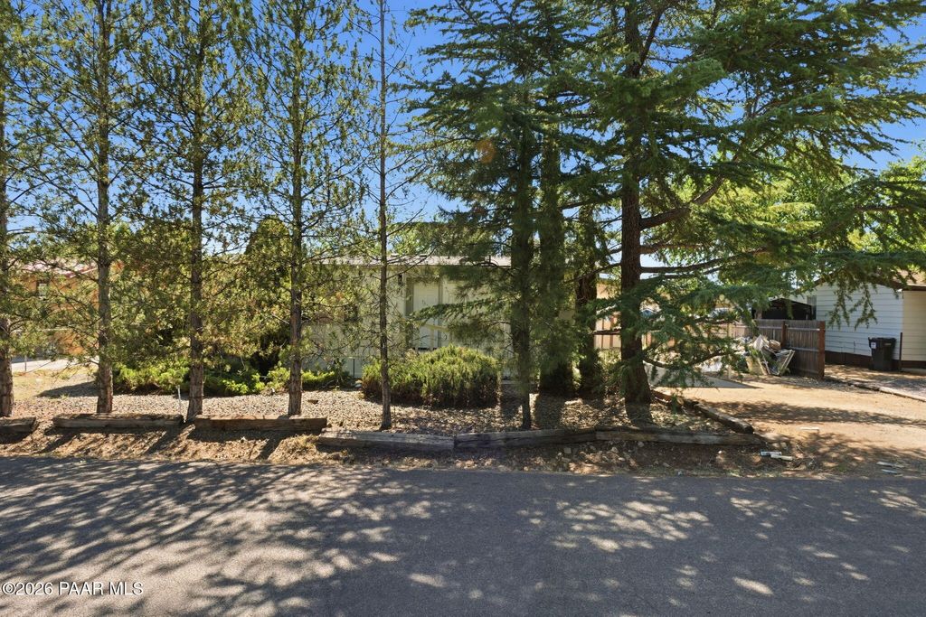 Photo of 4625 N Raven Drive, Prescott Valley, AZ 86314 (MLS # 1082264)