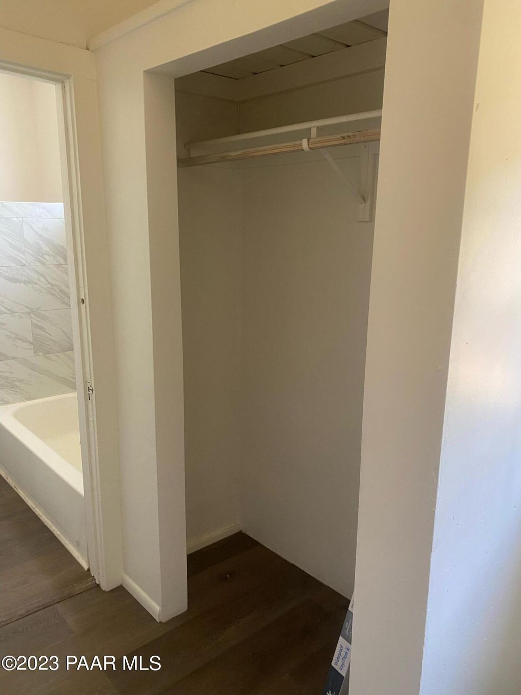 Photo of 215 E Willis Street #1b, Prescott, AZ 86301 (MLS # 1080581)