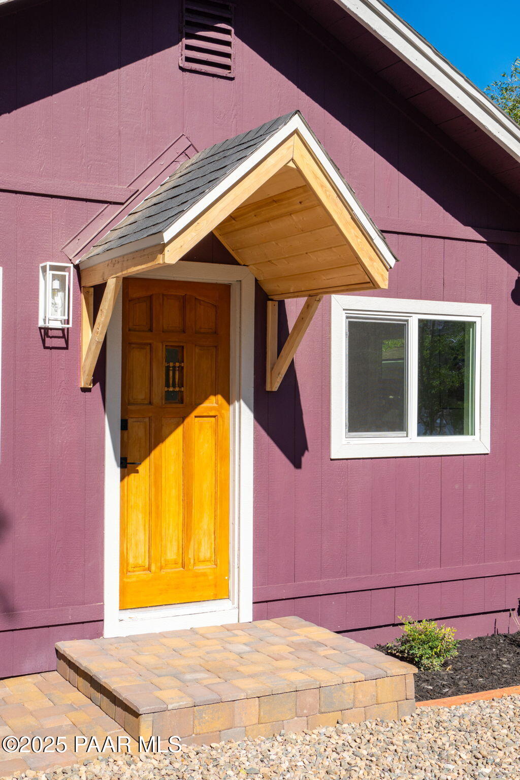 242 S Virginia Street