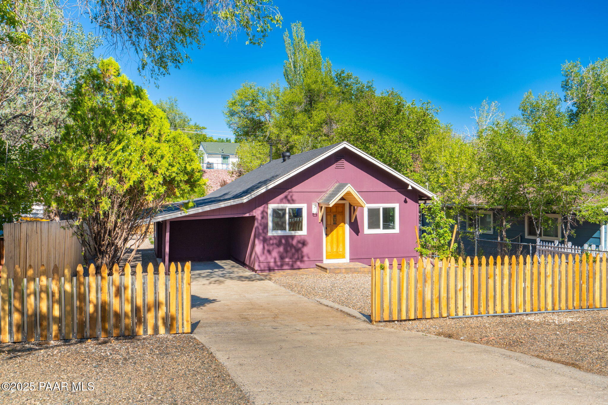 242 S Virginia Street