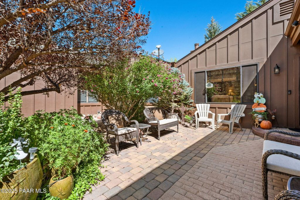 Photo of 242 Mahogany Lane, Prescott, AZ 86303 (MLS # 1076545)