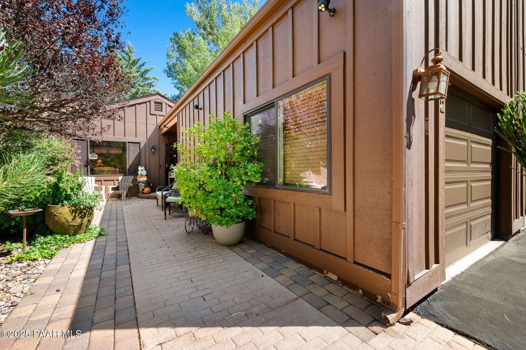 Photo of 242 Mahogany Lane, Prescott, AZ 86303 (MLS # 1076545)