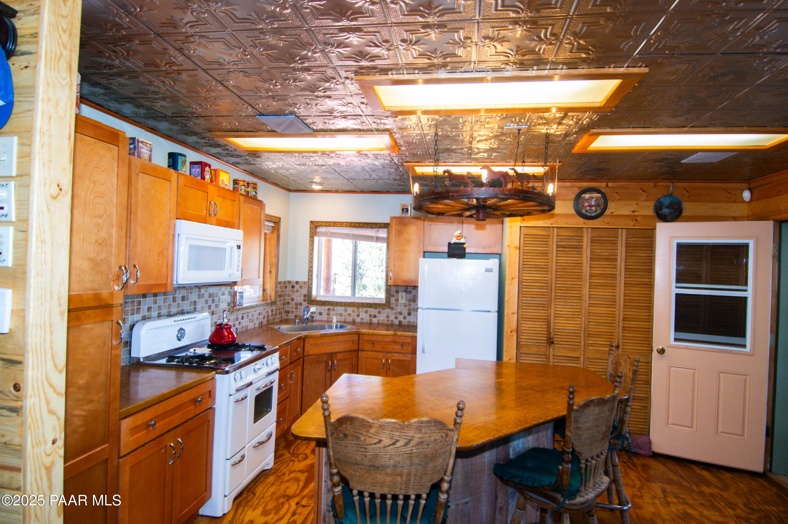 33744 W Gallina Road