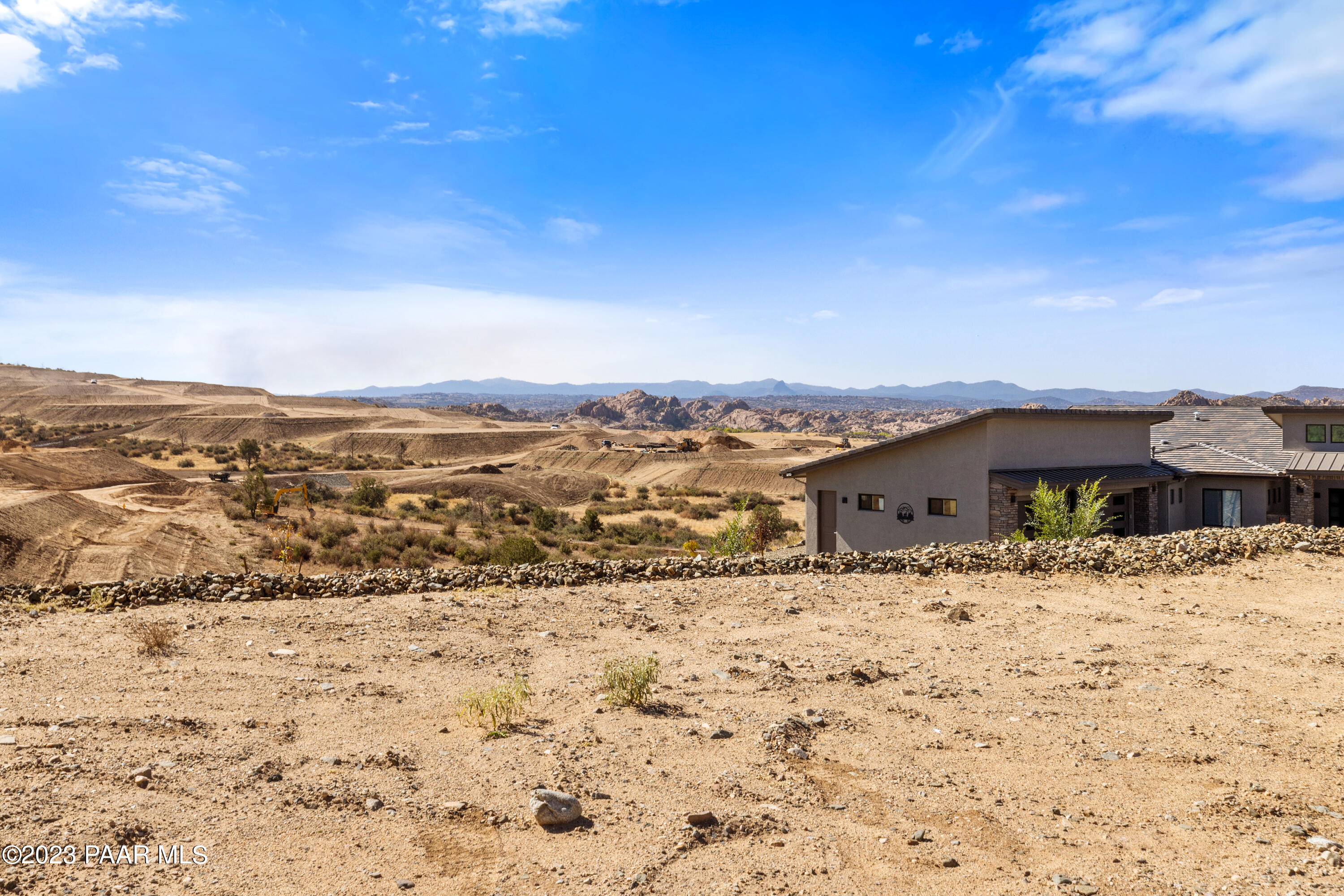 5286 High Cliff Way