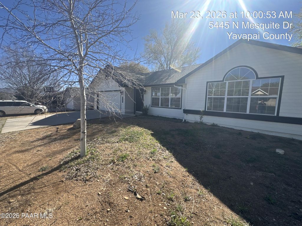 Photo of 5445 N Mesquite Drive, Prescott Valley, AZ 86314 (MLS # 1080856)
