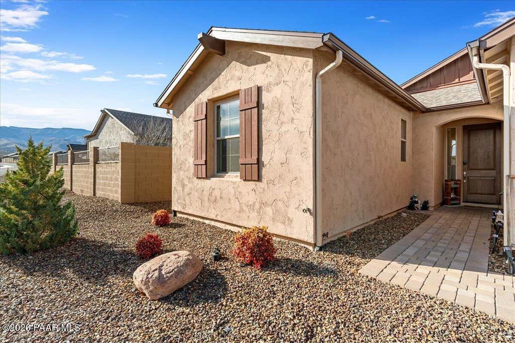 Photo of 336 Laughing Hill Drive, Clarkdale, AZ 86324 (MLS # 1084255)
