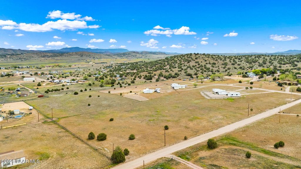 Photo of 6605 N Gray Gos Road, Chino Valley, AZ 86323 (MLS # 1080908)