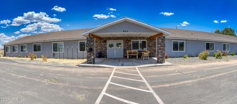 965 Full House Lane Show Low AZ 85901