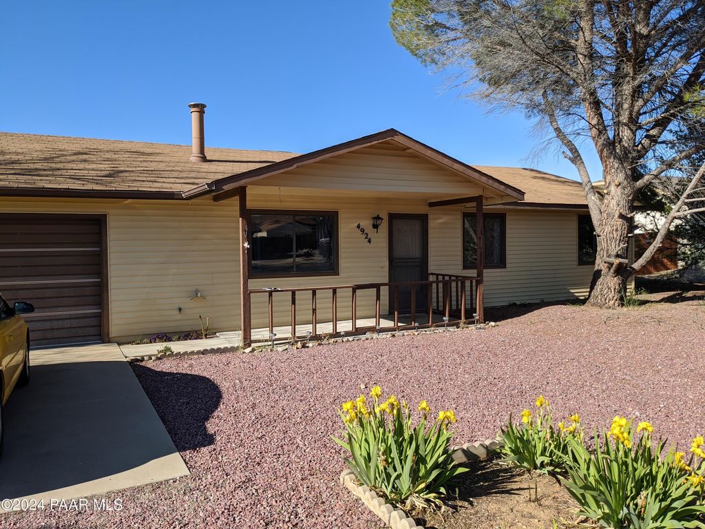 Photo of 4924 N Spring Drive, Prescott Valley, AZ 86314 (MLS # 1082144)