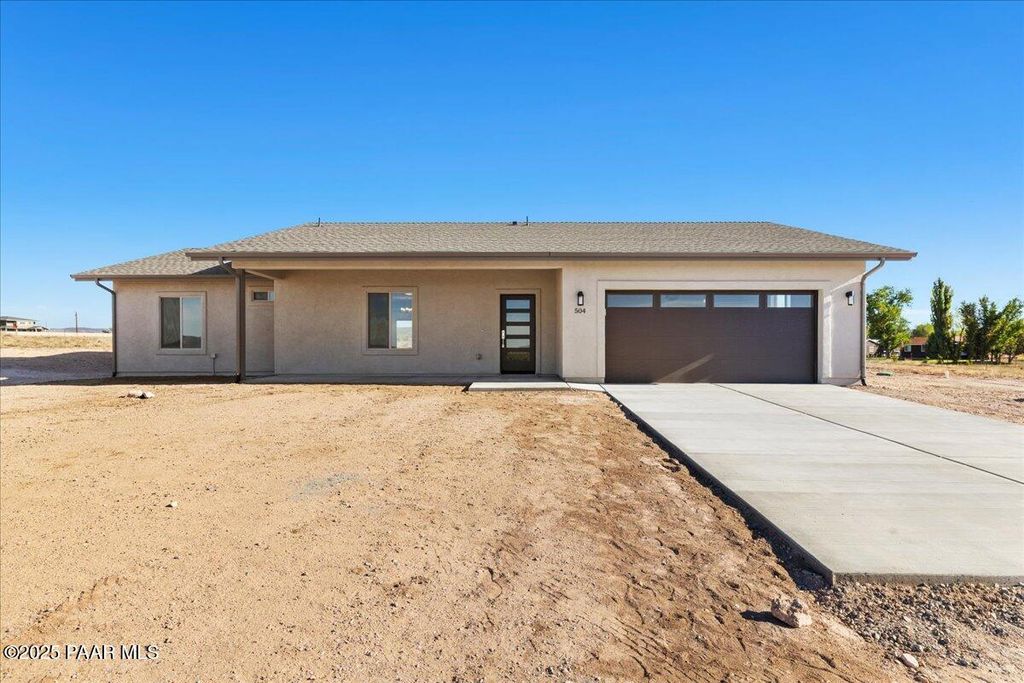 Photo of 504 E Ocotillo (10 Acre) Lane, Paulden, AZ 86334 (MLS # 1076917)
